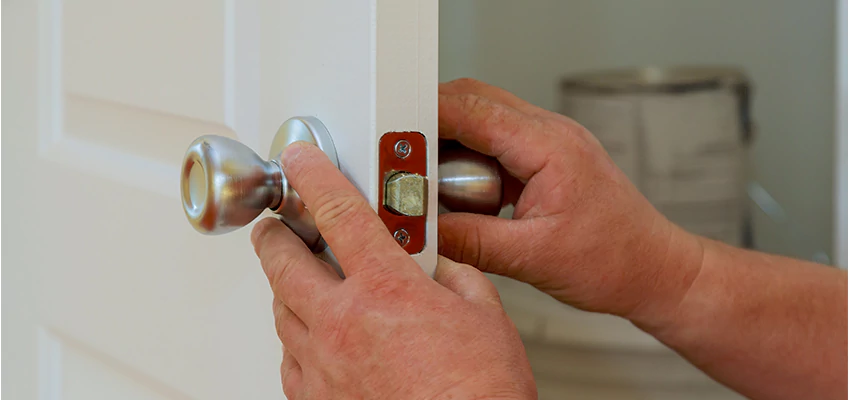 AAA Locksmiths For lock Replacement in Wellington