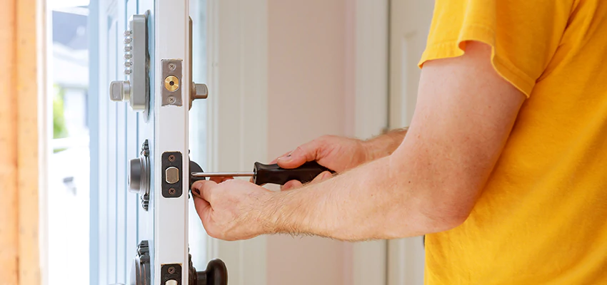 Eviction Locksmith For Key Fob Replacement Services in Wellington